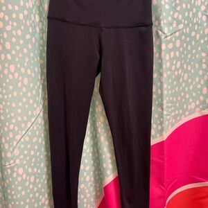 2 pairs of Aritzia leggings